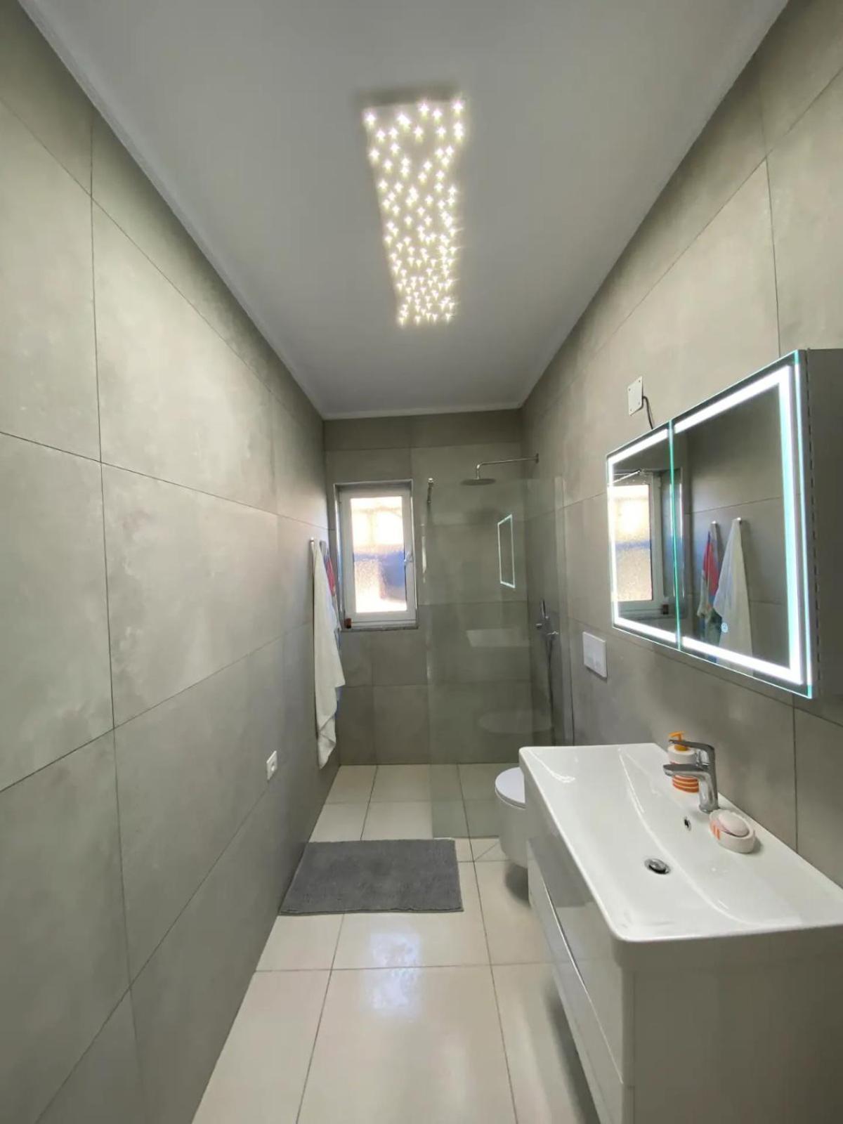 Bright & Cozy Room With Balcony Zhaban Exterior foto